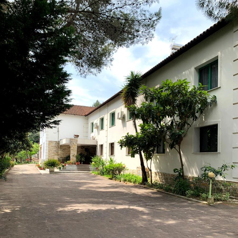 Nature Hotel Kolonje (Fier)